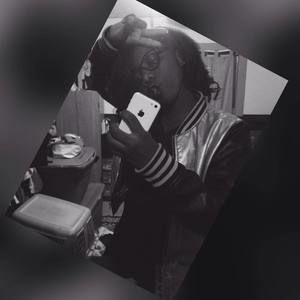 Meet your Posher, Kenyae