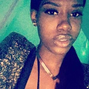 Meet your Posher, April