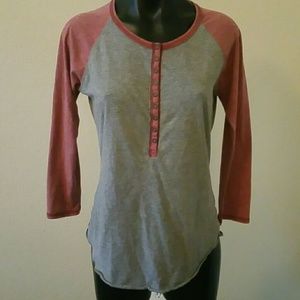 Casual, ladies baseball tee.