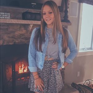 Meet your Posher, Julia