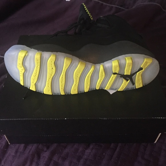 Air Jordan Retro 10 - Picture 3 of 4