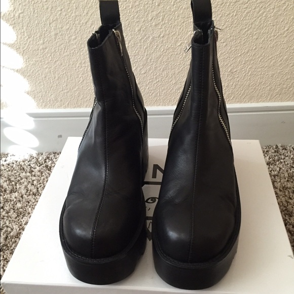 ‼️ SOLD UNIF Rival Boot ‼️ - Picture 3 of 3