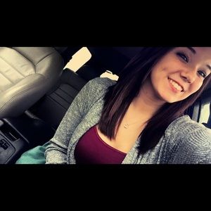 Meet your Posher, Aurelia