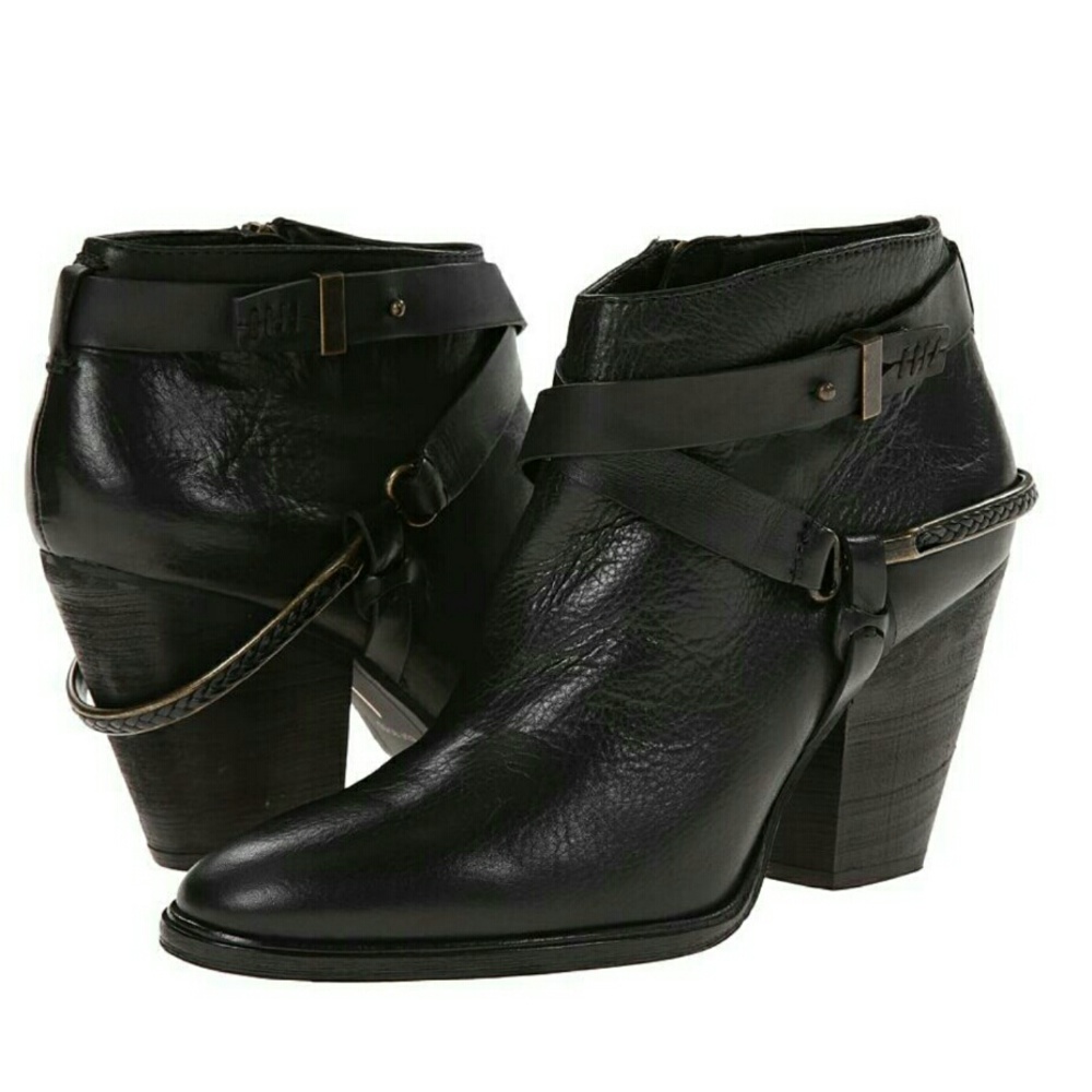 NWT DOLCE VITA 100% PREMIUM LEATHER ANKLE BOOT