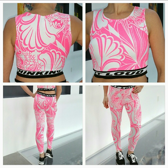 🆕💋HP💋Sexy Sporty girl outfit! - Picture 2 of 4