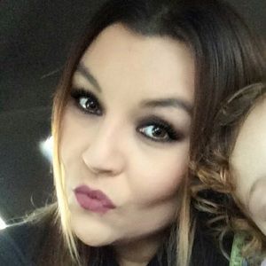 Meet your Posher, Lizzette