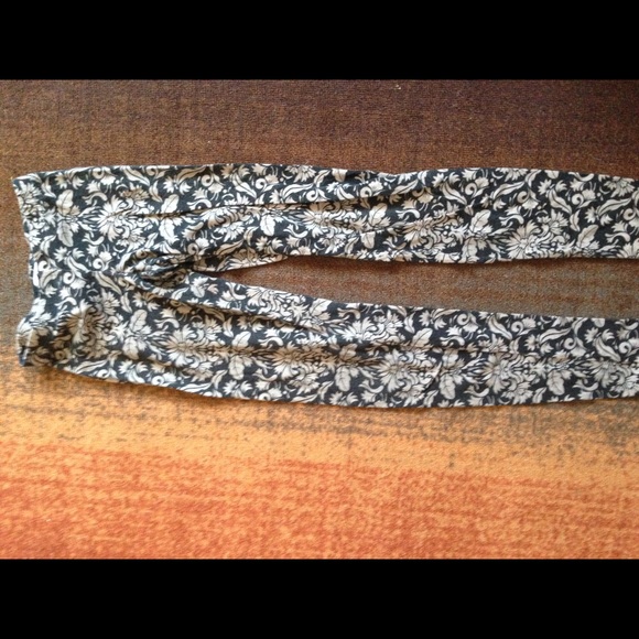 Cotton On Patterned Leggings