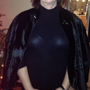 Genuine Mink Cape💚