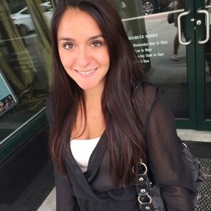 Meet your Posher, Samantha