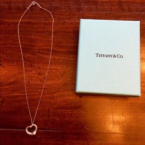 Classic Tiffany heart necklace.