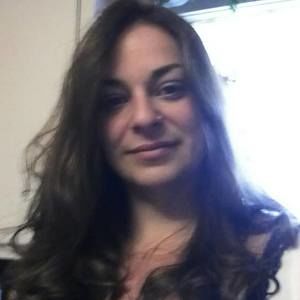 Meet your Posher, Dina