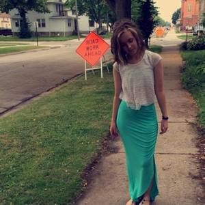 Meet your Posher, Raeleigh