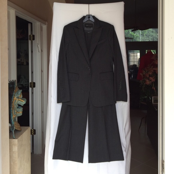 BCBG suit