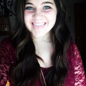 Meet your Posher, Brianna