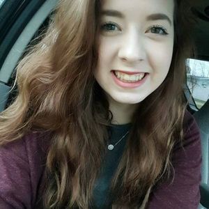 Meet your Posher, Caroline