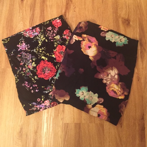 🚫 NOT FOR SALE ‼️ Floral Pencil Skirt Bundle! 🎀