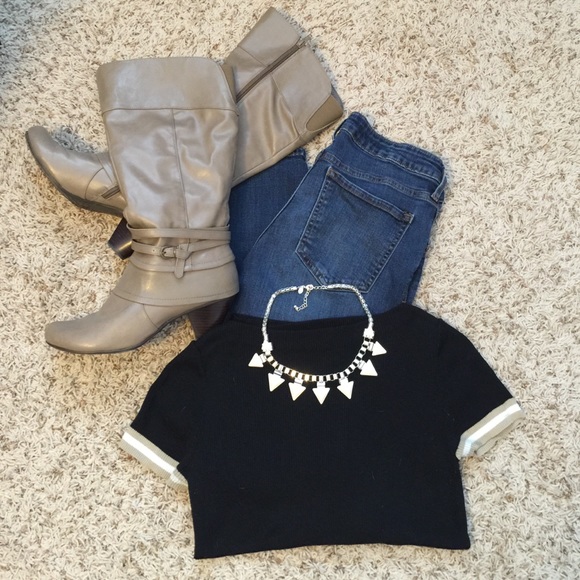 Limited Soft Ribbed Top