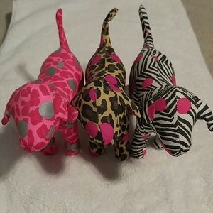 Victoria's Secret Pink mini dogs (3)