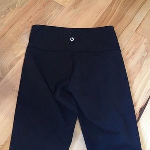 Simple black lululemon athletica leggings