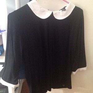Forever 21 black white collar zipper up shirt