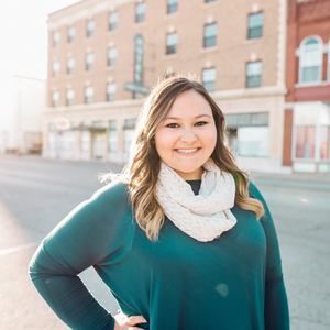 Meet your Posher, Danielle