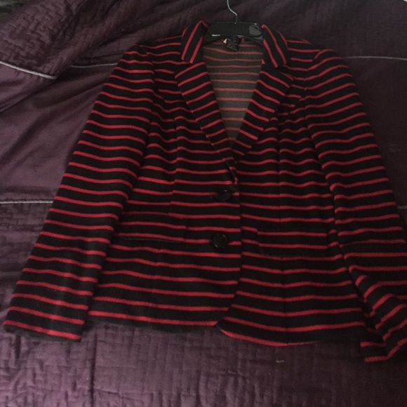 Blazer - Picture 2 of 4