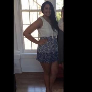 Meet your Posher, Tia