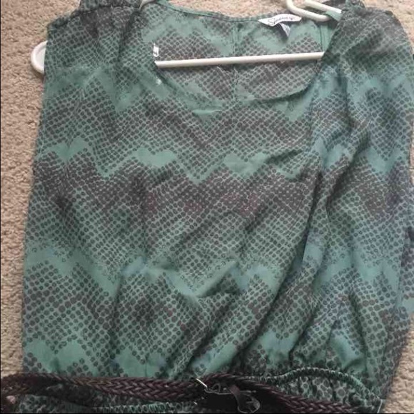 Casual dress - Picture 3 of 4