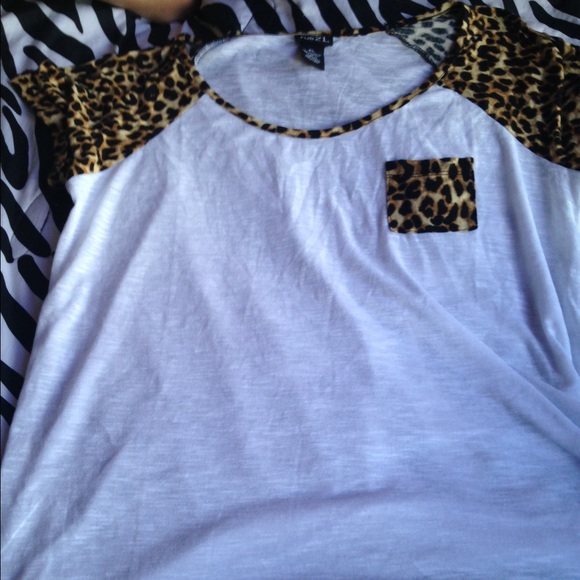 Rue21 XL shortsleeve Flowy