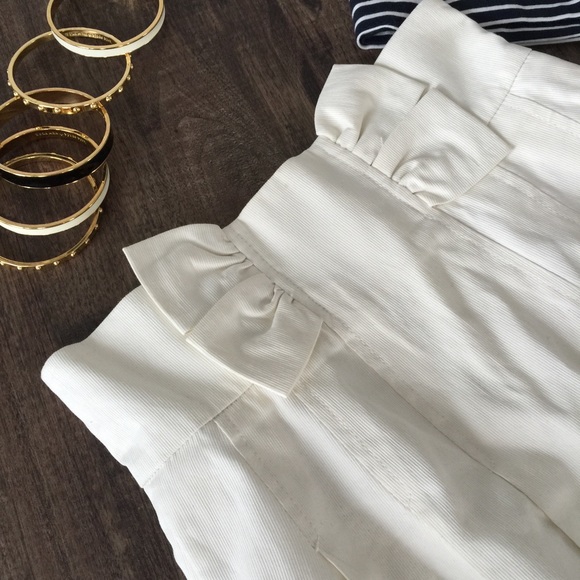 French Connection Cream Skirt with Pockets - Sz 2 - Picture 3 of 4