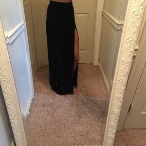 Double slit maxi skirt