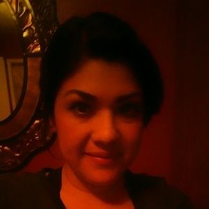 Meet your Posher, Jasmin