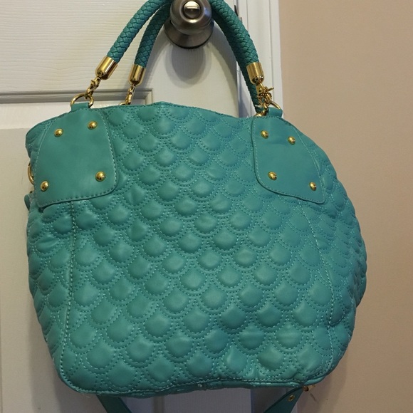 REDUCED!!! Large aqua and gold purse! NWT!