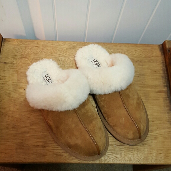 Ugg slippers
