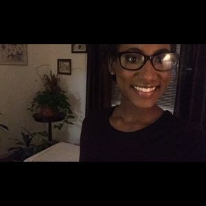 Meet your Posher, Amber