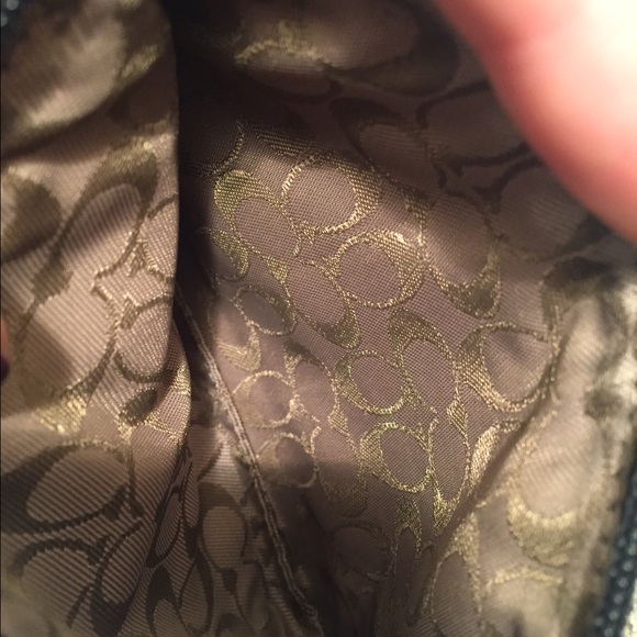 ❌❌SOLD ❌❌Authentic COACH wristlet - Picture 4 of 4