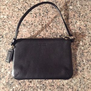 ❌❌SOLD ❌❌Authentic COACH wristlet