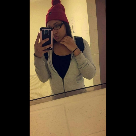 Meet your Posher, Allie