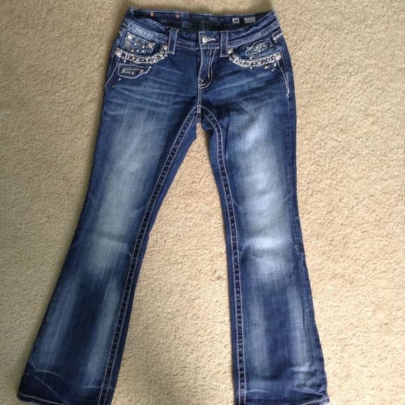 Bundle miss me and scarf