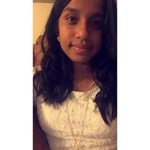 Meet your Posher, Daniela