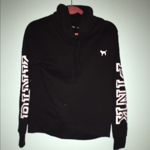 PINK Sweatshirt
