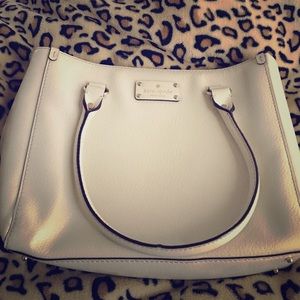 🎀💖New Kate Spade medium handbag cute💖🎀