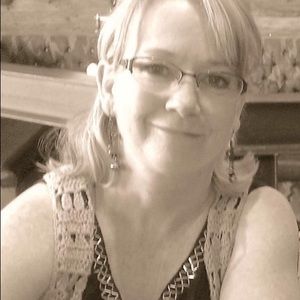 Meet your Posher, Eileen