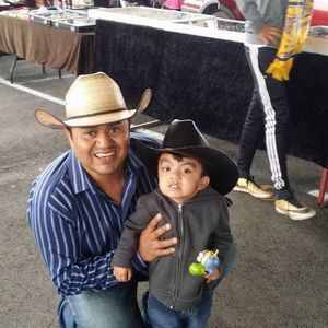 Meet your Posher, Fabian