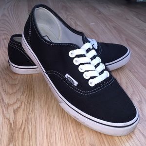 Black Classic Vans
