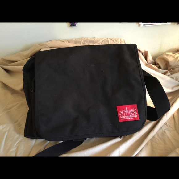 Manhattan Portage messenger bag