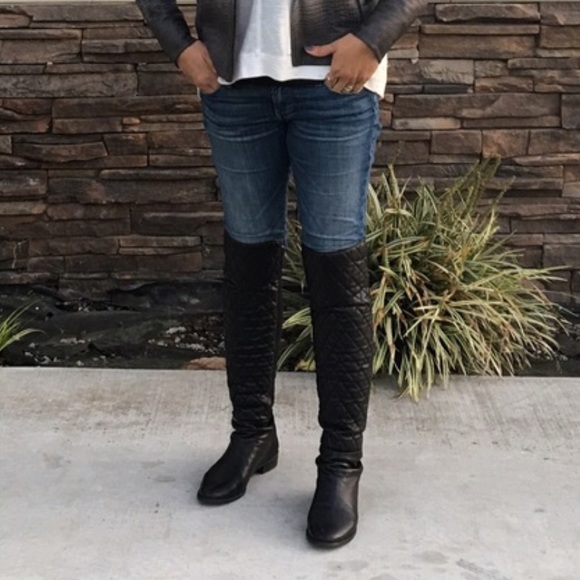 stuart weitzman quilted boots