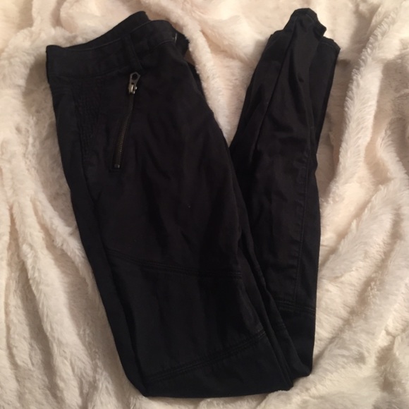 Black American eagle pants