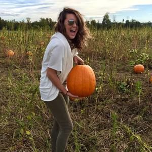 Meet your Posher, Vanessa