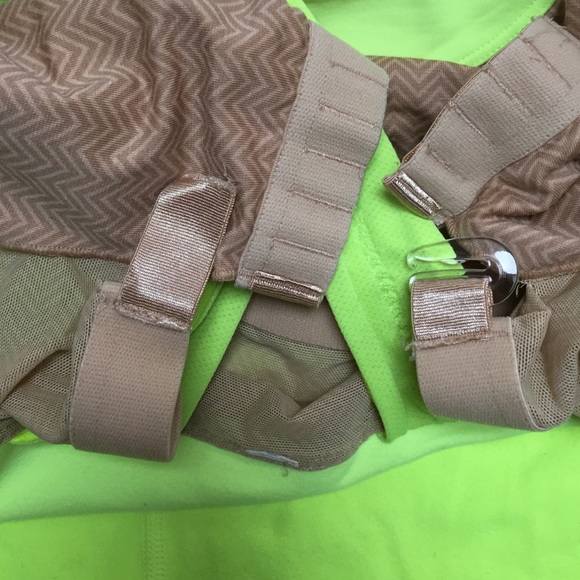 Lululemon scoop neck tank neon green 6 - Picture 4 of 4